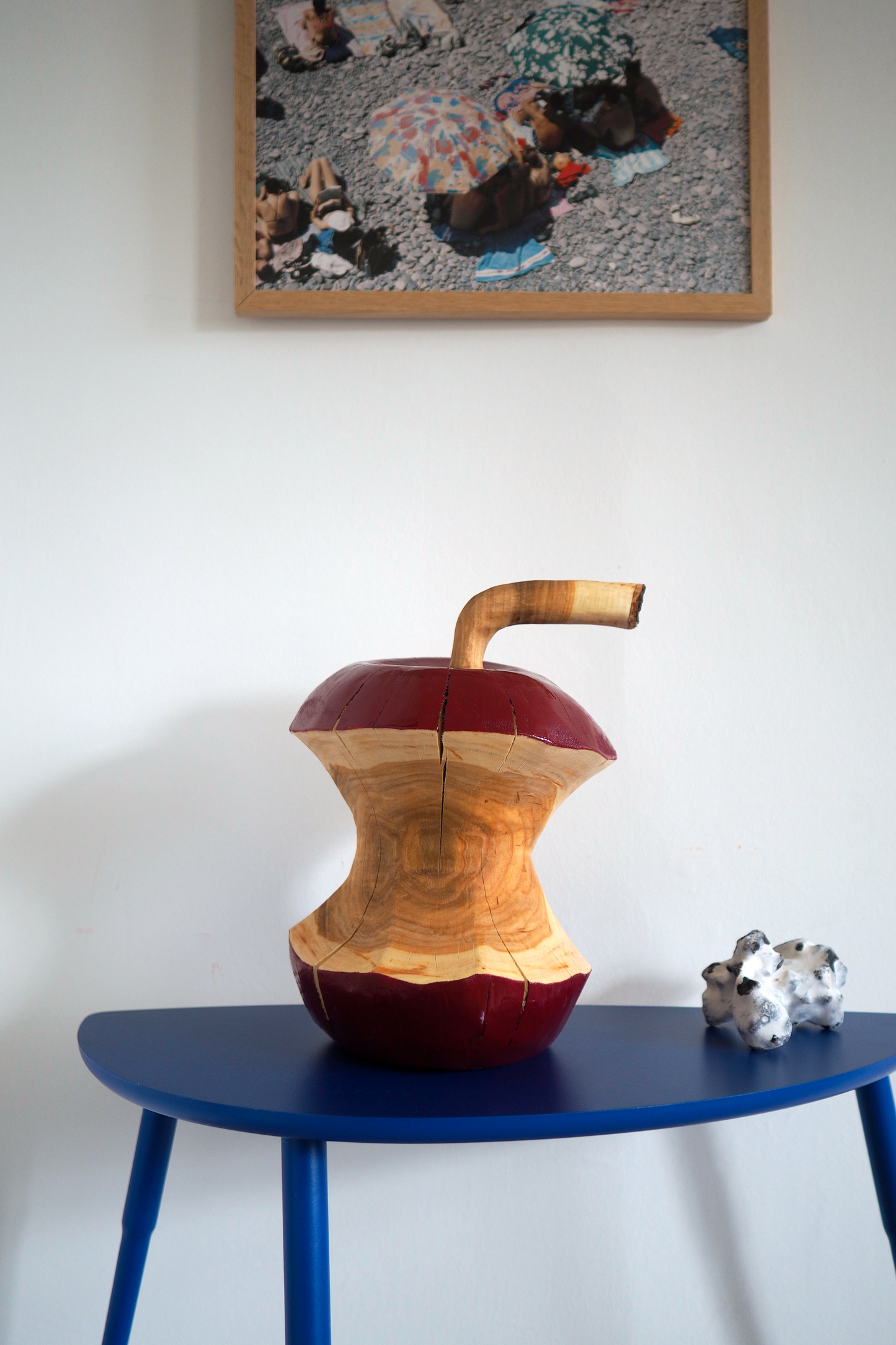 Roter Apfelgriebsch - kleine Holzkunst mit Charakter